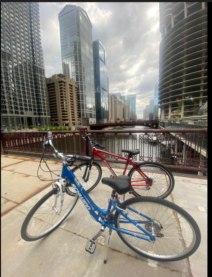 SCHWINN SIGNATURE WOMEN'S FREMONT HYBRID BIKE